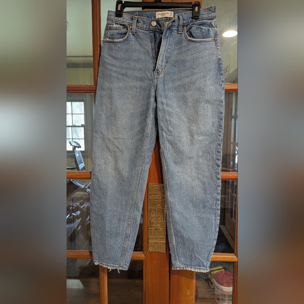 Abercrombie & Fitch The 80s Mom High Rise Jeans, 27/4R